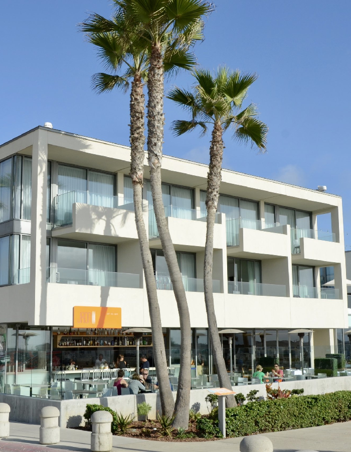 Transportation From San Diego Airport to Tower23 Hotel