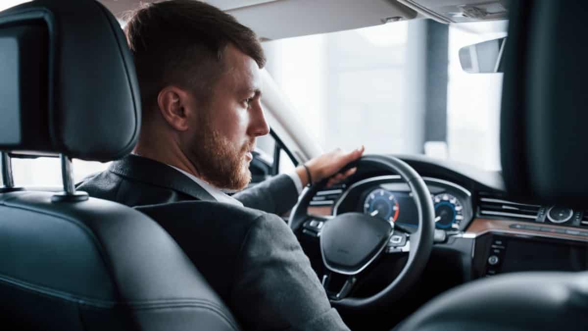 Car Service from LAX to Anaheim – Private Airport Transfers & Convention Center Rides