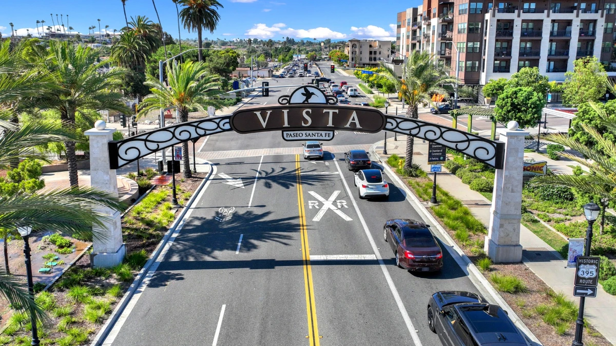 Luxury Transportation Services from San Diego Airport to Vista